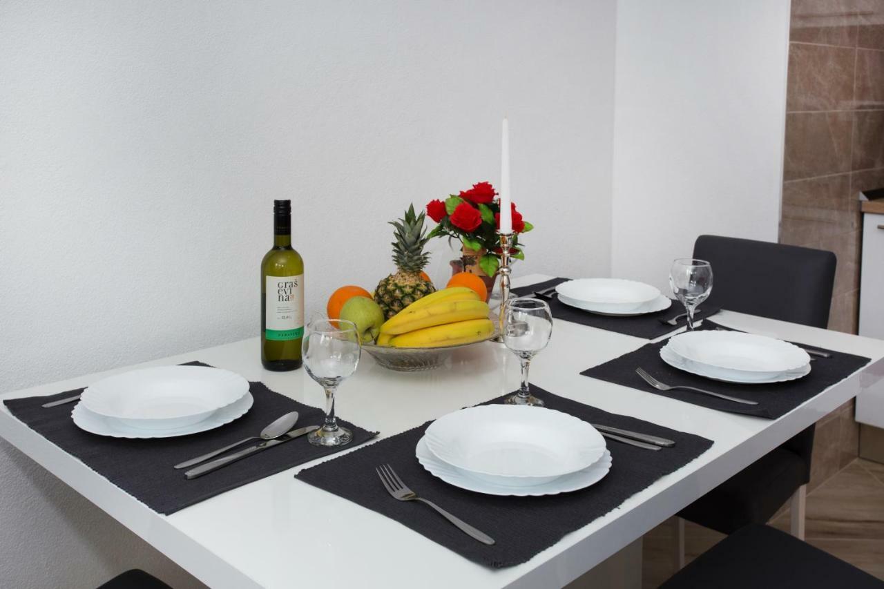 Apartments Magdalena Stobreč Εξωτερικό φωτογραφία